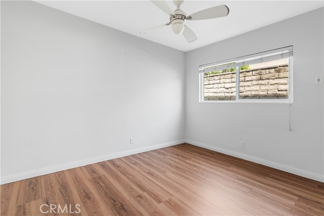 117 S Ivy Avenue, Monrovia CA: https://media.crmls.org/medias/39981e02-7b9b-416b-924c-75e45a97a0f6.jpg