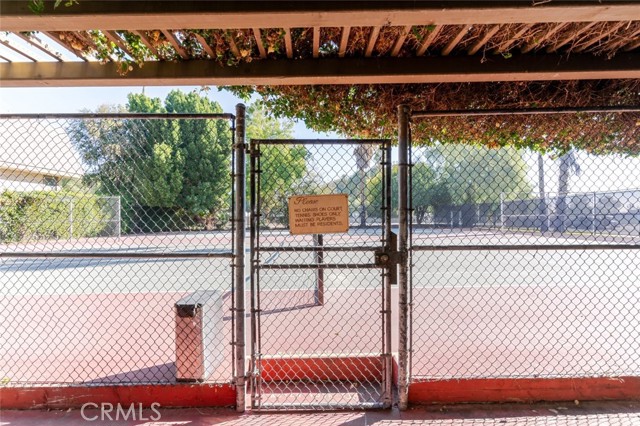 Detail Gallery Image 35 of 38 For 9000 Vanalden Ave #117,  Northridge,  CA 91324 - 3 Beds | 3 Baths