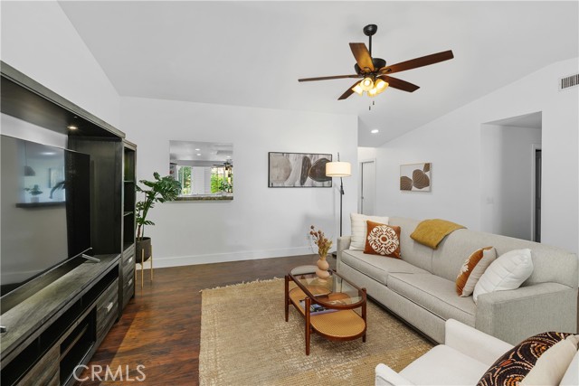 53070 Avenida Vallejo, La Quinta CA: https://media.crmls.org/medias/39991ecb-d4d5-4e65-ab34-7262123ca7ef.jpg