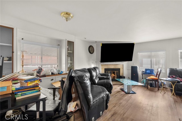 Detail Gallery Image 4 of 25 For 17701 S Avalon Bld #81,  Carson,  CA 90746 - 2 Beds | 2 Baths