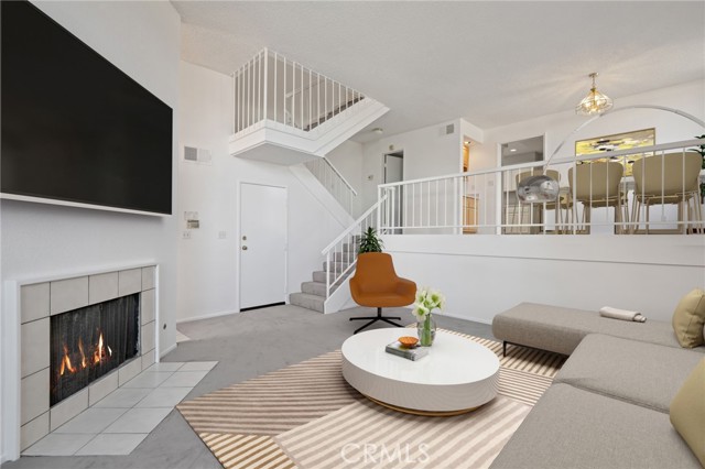 9000 Vanalden Avenue, Northridge CA: https://media.crmls.org/medias/399b4429-e56c-4db3-9496-bb3cd666cf2e.jpg
