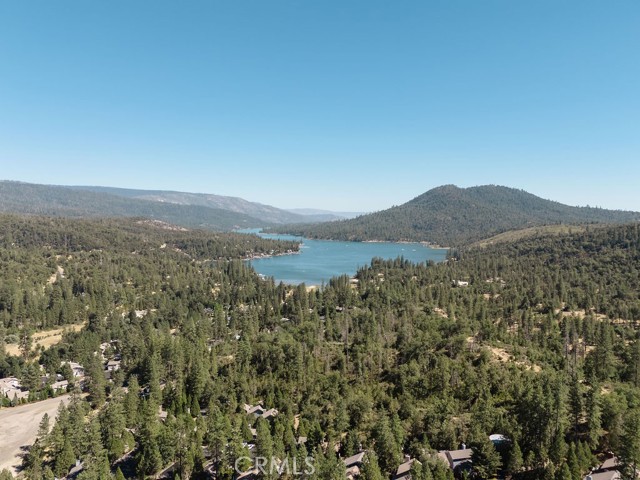 Detail Gallery Image 29 of 30 For 50836 Smoke Tree Trl, Bass Lake,  CA 93604 - 3 Beds | 3 Baths