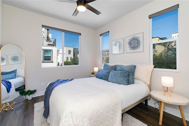 656 Daniel Freeman Circle, Inglewood CA: https://media.crmls.org/medias/399da27e-8222-48b6-a456-e7c1c3d3ff21.jpg