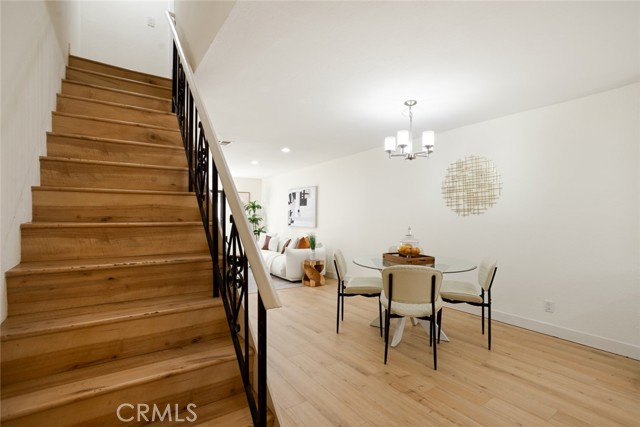 Detail Gallery Image 15 of 24 For 14803 Vanowen St #9,  Van Nuys,  CA 91405 - 2 Beds | 2 Baths