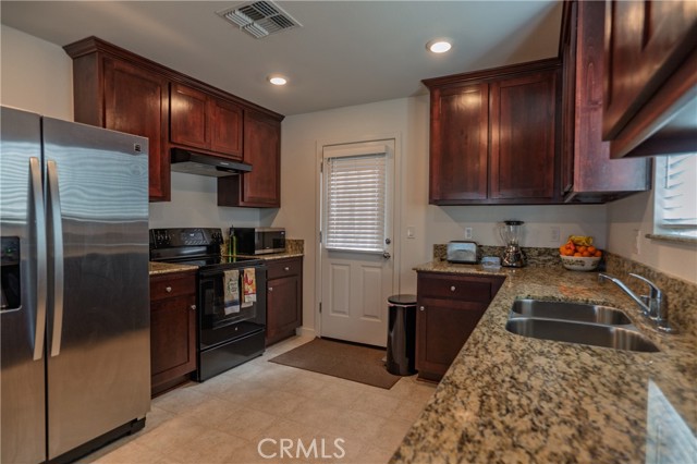 Detail Gallery Image 10 of 50 For 714 Dean Ct, Merced,  CA 95341 - 3 Beds | 2 Baths