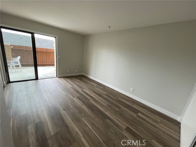 Detail Gallery Image 13 of 26 For 7715 Newman Ave #104,  Huntington Beach,  CA 92647 - 2 Beds | 2 Baths