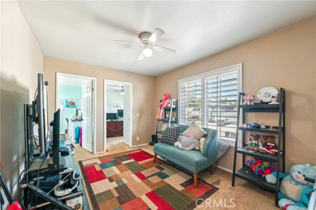 3622 Broken Twig Drive, Norco CA: https://media.crmls.org/medias/399dfa78-471a-4c32-b216-6ff560066e23.jpg