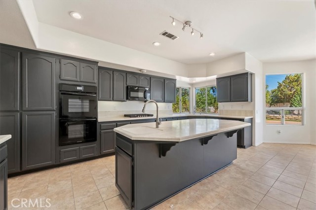 22711 Pebblestone Drive, Nuevo CA: https://media.crmls.org/medias/399e8d4c-1d84-40de-b4f9-57e446e94560.jpg