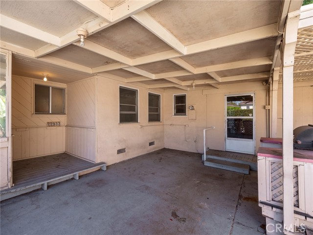 22933 Kent Avenue photo 30