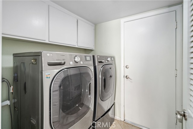 1609 Silvia Avenue, Lancaster CA: https://media.crmls.org/medias/399fffbe-d081-4972-807e-59a591474345.jpg
