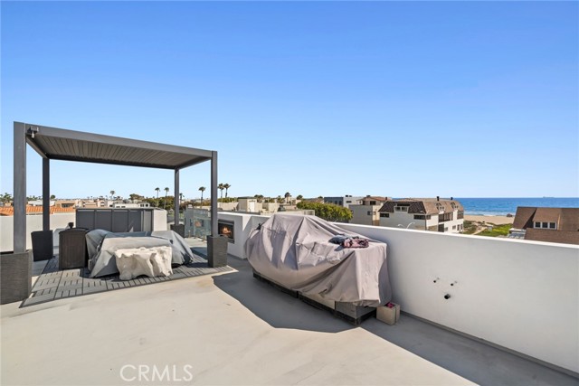 16891 11th Street, Sunset Beach CA: https://media.crmls.org/medias/39a23ccb-1d22-4141-9ce9-59f1ebda9602.jpg