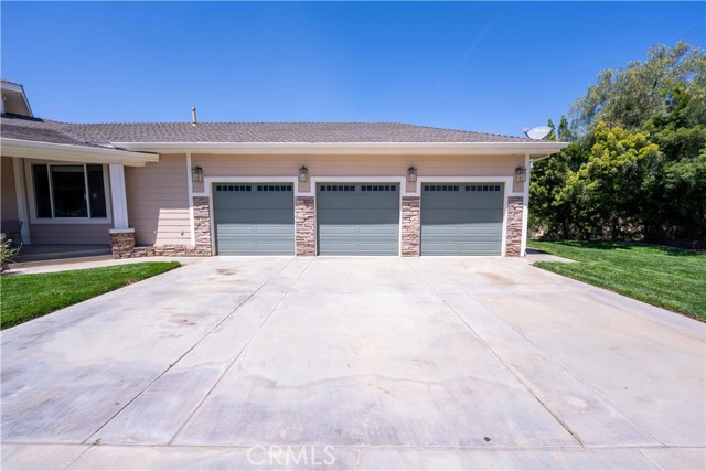22475 Quail Call Drive, Moreno Valley CA: https://media.crmls.org/medias/39a28d3e-9f66-4765-bb1a-c2afa04d47c4.jpg