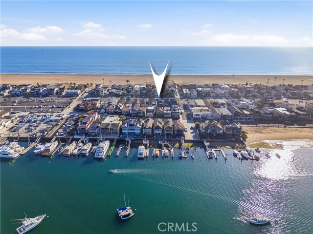 Detail Gallery Image 6 of 58 For 820 W Balboa Bld, Newport Beach,  CA 92661 - – Beds | – Baths