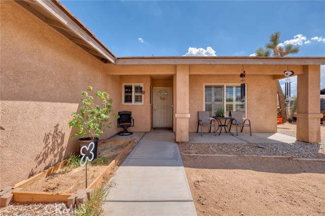 Detail Gallery Image 4 of 40 For 58455 Pimlico St, Yucca Valley,  CA 92284 - 4 Beds | 2 Baths