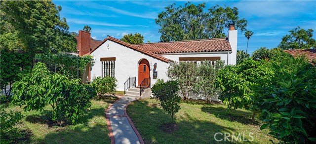 Detail Gallery Image 1 of 39 For 1542 Idlewood Rd, Glendale,  CA 91202 - 3 Beds | 3/1 Baths