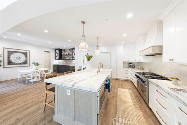 Detail Gallery Image 16 of 70 For 21 via Andaremos, San Clemente,  CA 92673 - 6 Beds | 4/1 Baths