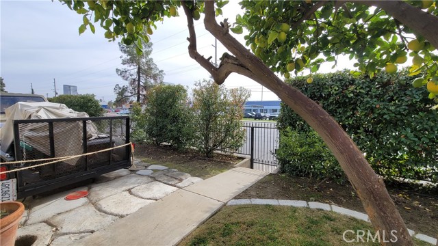 Detail Gallery Image 46 of 58 For 2701 Berkeley, Bakersfield,  CA 93305 - 3 Beds | 2 Baths