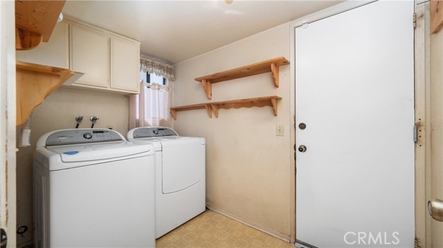 2607 Markwood Street, Duarte CA: https://media.crmls.org/medias/39a6a445-114b-4075-ba8b-46fb964647b6.jpg
