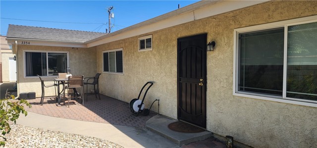 3350 Myrtle Avenue, Signal Hill CA: https://media.crmls.org/medias/39a77f07-3a50-4505-92bb-cd166dc0aaa4.jpg