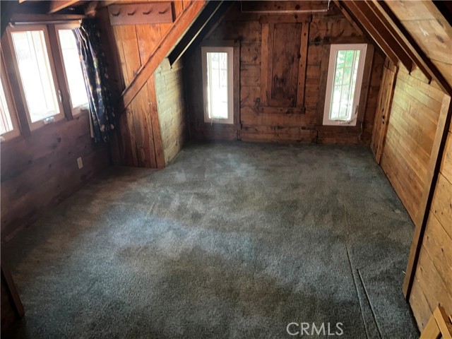 5865 Elm Street, Wrightwood CA: https://media.crmls.org/medias/39a9780a-6c34-4b60-9e11-bf1d97acc8c3.jpg