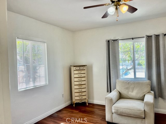 430 W 19th STREET Street, San Pedro CA: https://media.crmls.org/medias/39a980e4-c1db-4c9e-bd12-f07f5f89bb68.jpg