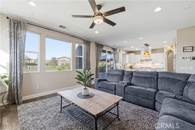 Detail Gallery Image 20 of 74 For 28417 Steel, Valencia,  CA 91354 - 6 Beds | 6 Baths