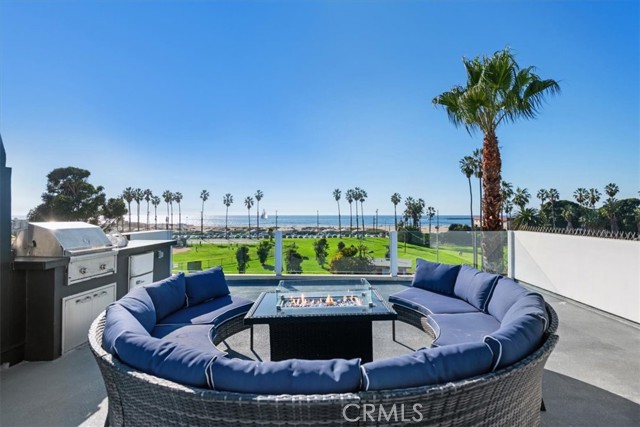 Detail Gallery Image 32 of 41 For 6730 Esplanade, Playa Del Rey,  CA 90293 - 4 Beds | 4 Baths