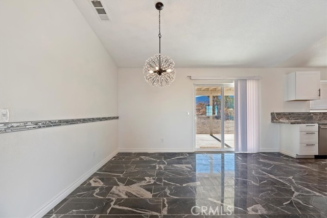 Detail Gallery Image 16 of 43 For 465 Solano Rd, Pinon Hills,  CA 92372 - 4 Beds | 2 Baths