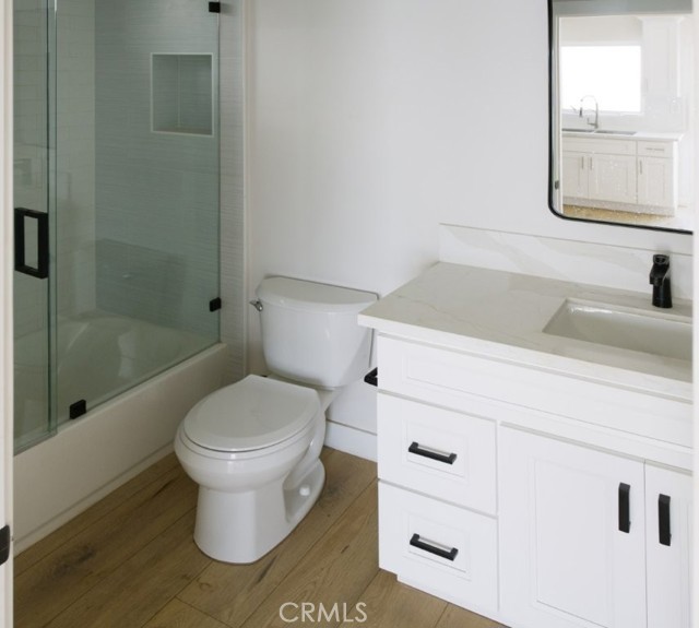 Detail Gallery Image 10 of 22 For 728 Euclid St #E,  Santa Monica,  CA 90402 - 1 Beds | 1 Baths