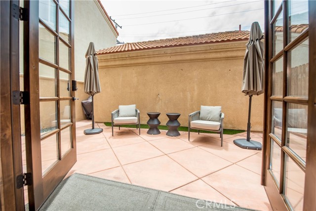 Detail Gallery Image 48 of 62 For 316 6th, Huntington Beach,  CA 92648 - 3 Beds | 3/1 Baths