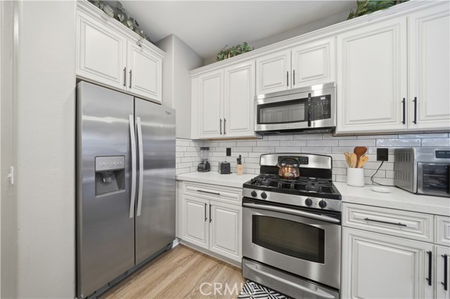 Detail Gallery Image 23 of 56 For 39738 Columbia Union #B,  Murrieta,  CA 92563 - 4 Beds | 2/1 Baths