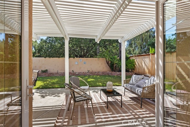 29 Raposa, Rancho Santa Margarita CA: https://media.crmls.org/medias/39ac9a02-7575-42ce-b16e-d0f3309ce8d3.jpg