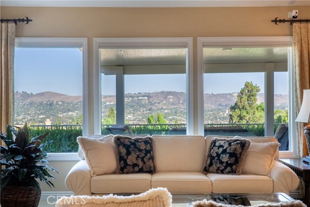 Detail Gallery Image 5 of 15 For 27585 via Montoya, San Juan Capistrano,  CA 92675 - 3 Beds | 2 Baths