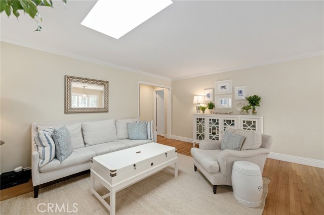 2825 Valley Drive, Manhattan Beach, California 90266, 4 Bedrooms Bedrooms, ,2 BathroomsBathrooms,Residential,Sold,Valley,SB21214274