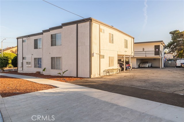 Detail Gallery Image 9 of 24 For 2401 S Denison Ave, San Pedro,  CA 90731 - – Beds | – Baths