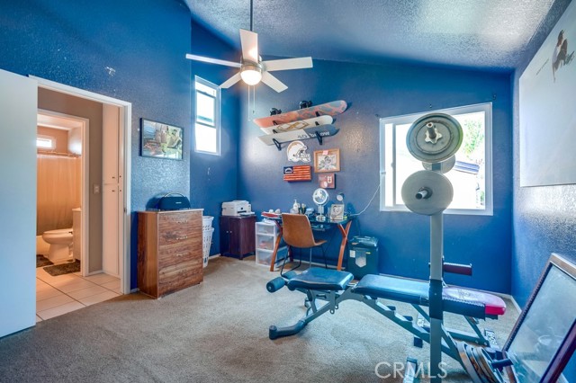 596 Parkview Drive, Lake Elsinore CA: https://media.crmls.org/medias/39ade6b0-833e-4811-9dc6-c861b9f5fce8.jpg