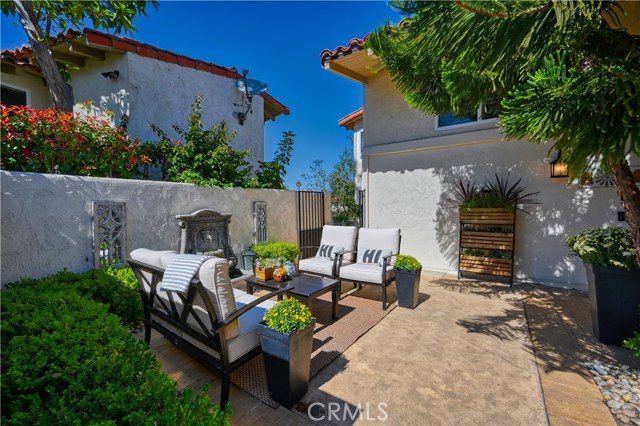 2133 Vista Laredo