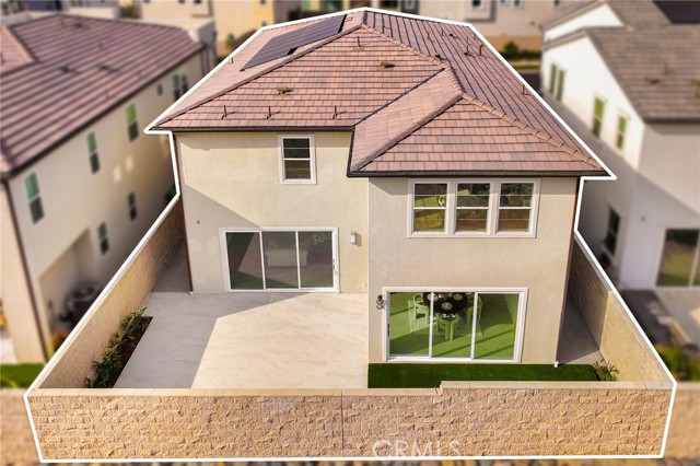 390 Riverbend, Lake Forest CA: https://media.crmls.org/medias/39ae3f03-3c6e-4bf0-a199-04a125b1f2eb.jpg