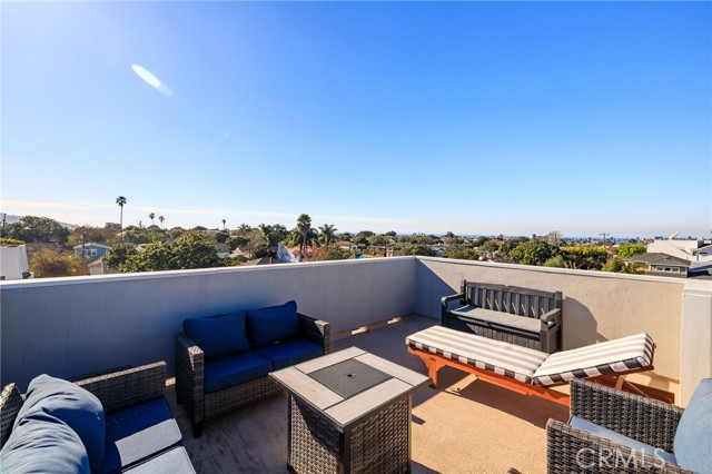 Detail Gallery Image 42 of 56 For 1219 S Irena, Redondo Beach,  CA 90277 - 5 Beds | 5 Baths