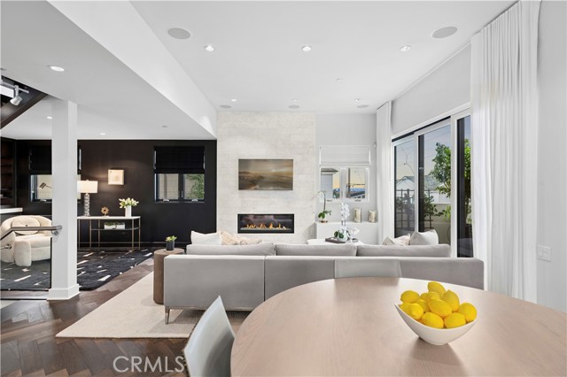 3731 5th Avenue, Corona del Mar CA: https://media.crmls.org/medias/39ae949f-674b-4c60-8db7-34718c1bc487.jpg