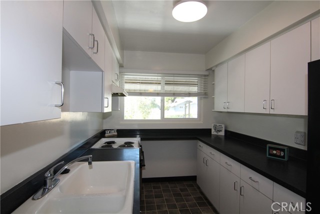 Detail Gallery Image 7 of 29 For 3130 E 2nd #10,  Long Beach,  CA 90803 - 1 Beds | 1 Baths