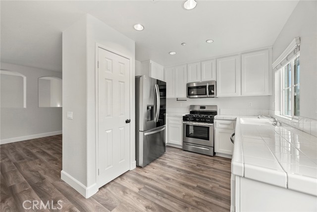 Detail Gallery Image 14 of 27 For 25860 Iris Ave a,  Moreno Valley,  CA 92551 - 2 Beds | 2 Baths