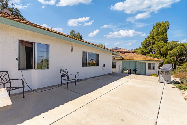 Detail Gallery Image 7 of 29 For 11485 Crafton, Mentone,  CA 92359 - 5 Beds | 3 Baths