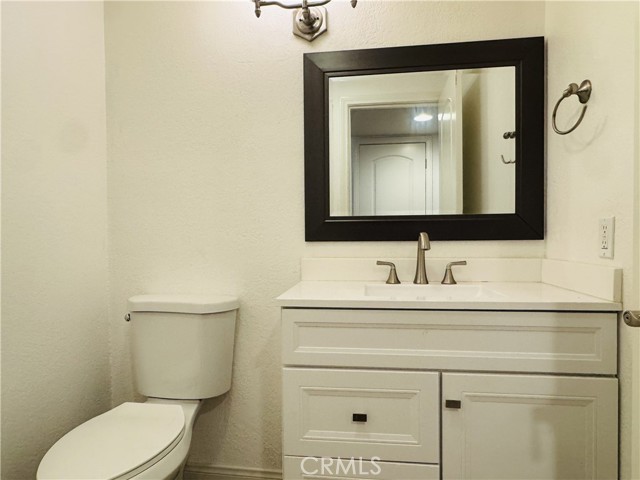 Detail Gallery Image 13 of 30 For 24521 Veronica Ct, Mission Viejo,  CA 92691 - 3 Beds | 2/1 Baths