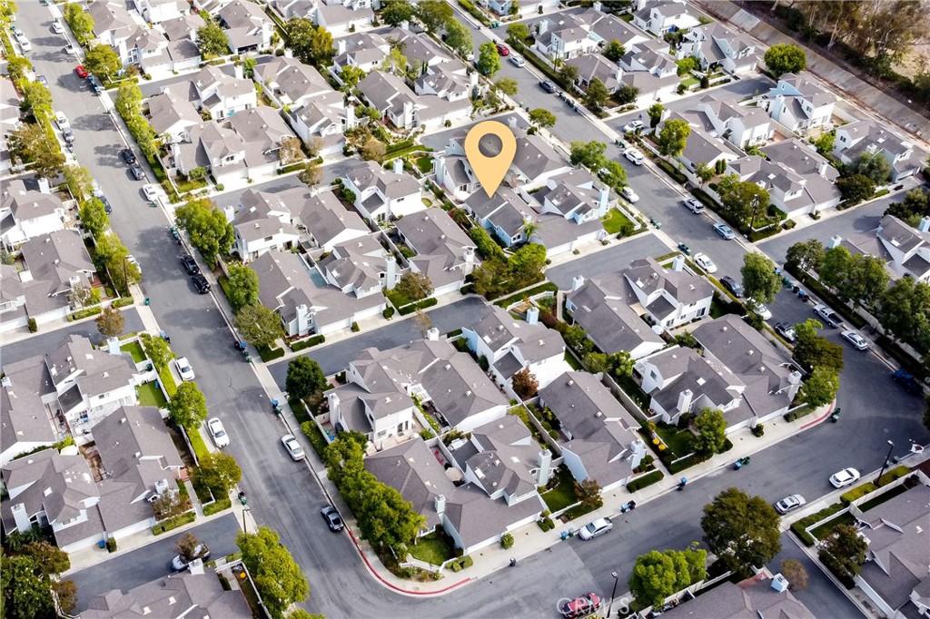 MLS #OC25233246 image #44