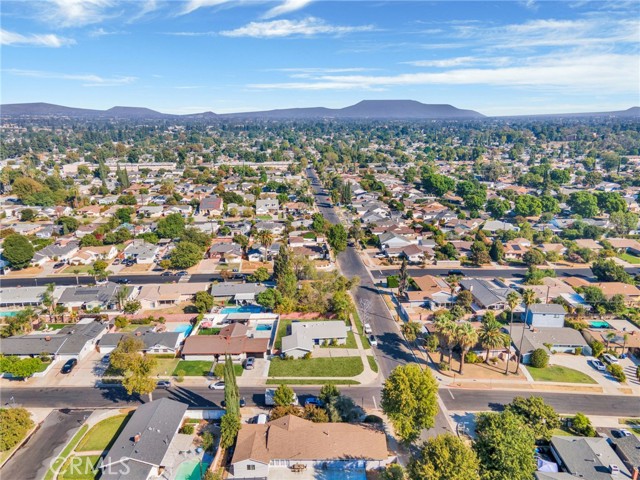 Detail Gallery Image 22 of 25 For 10102 Debra Ave, Granada Hills,  CA 91343 - 3 Beds | 2 Baths