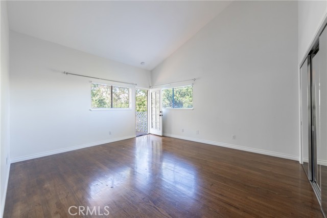8665 Valley Circle Boulevard, West Hills CA: https://media.crmls.org/medias/39b2e8b1-db14-40ff-94c3-0d73c8b796e0.jpg
