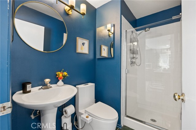13646 1/2 Dronfield Avenue, Sylmar CA: https://media.crmls.org/medias/39b2fde3-197f-4578-ac31-f4540ab0cfcb.jpg