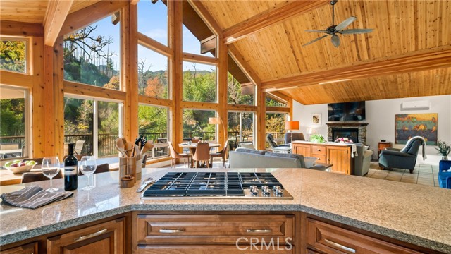 Detail Gallery Image 20 of 73 For 11081 Van Dorn Reservoir Rd, Middletown,  CA 95461 - 3 Beds | 2 Baths