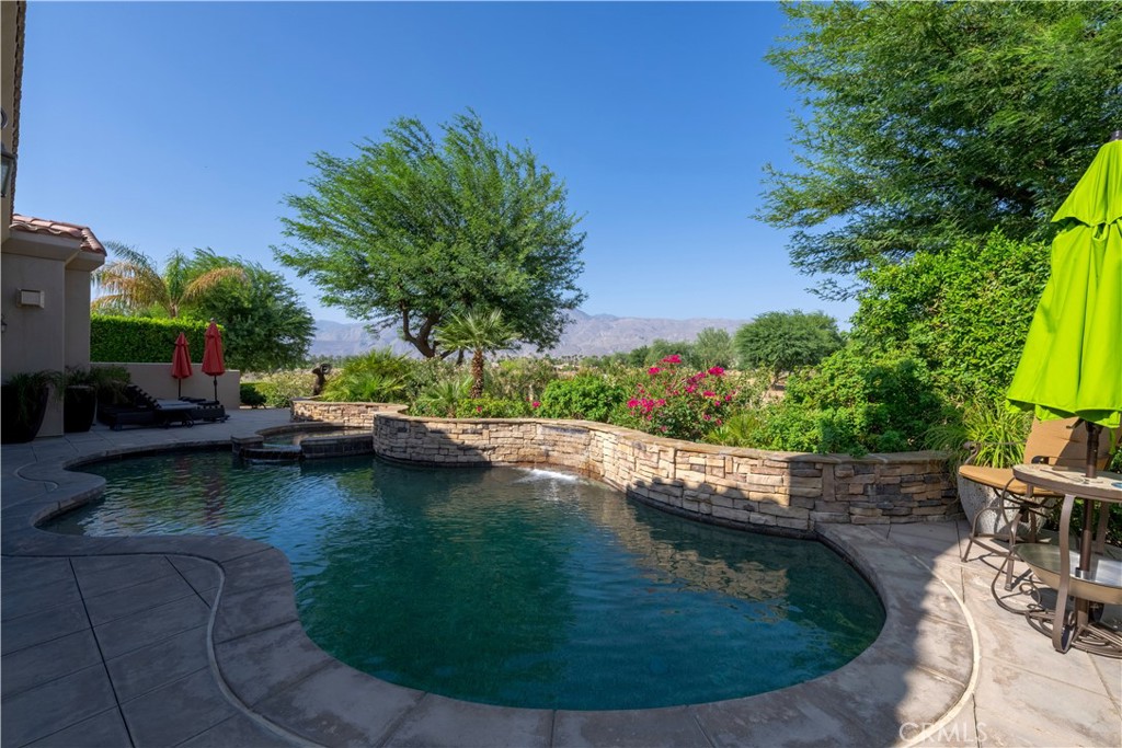 MLS #OC24164197 img 18